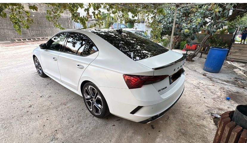 סקודה אוקטביה