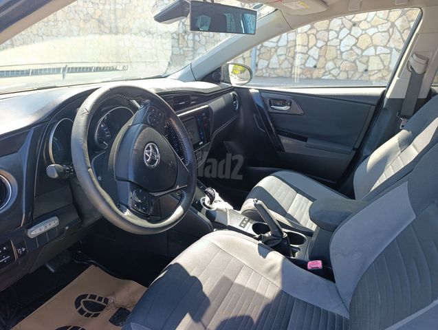 טויוטה אוריס