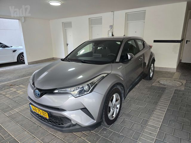 טויוטה C-HR