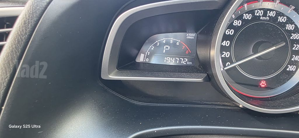 מאזדה 3