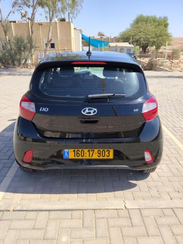 יונדאי i10