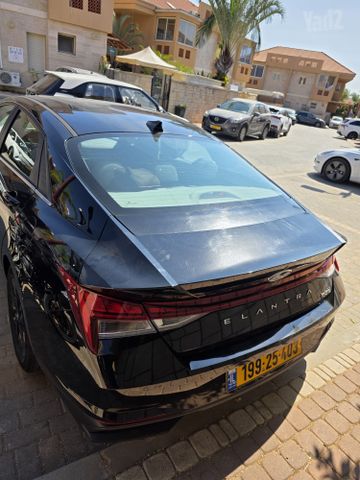 יונדאי אלנטרה