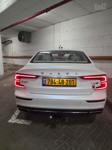 וולוו S60