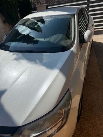רנו מגאן