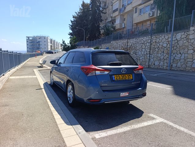 טויוטה אוריס