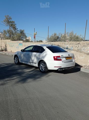 סקודה אוקטביה