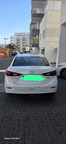 מאזדה 3