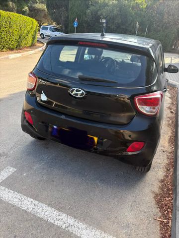 יונדאי i10