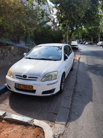 טויוטה קורולה