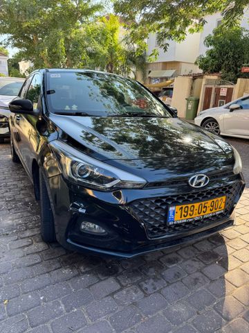 יונדאי i20