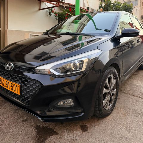יונדאי i20