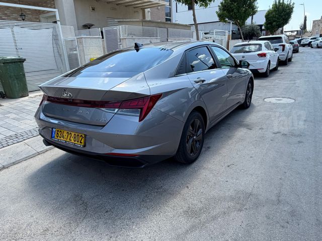 יונדאי אלנטרה