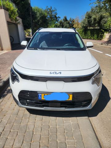 קיה נירו