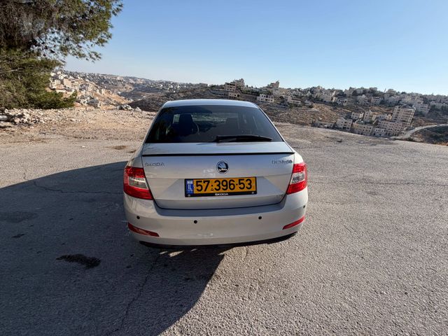 סקודה אוקטביה