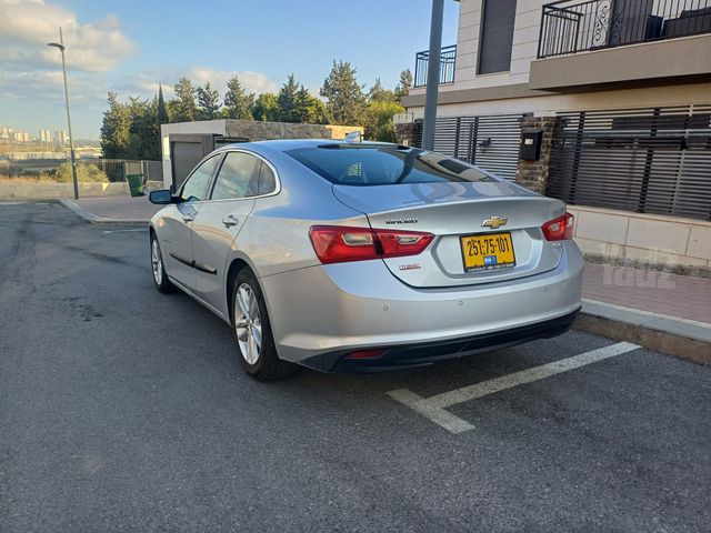 שברולט מאליבו