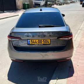 מודעת רכב סקודה סופרב