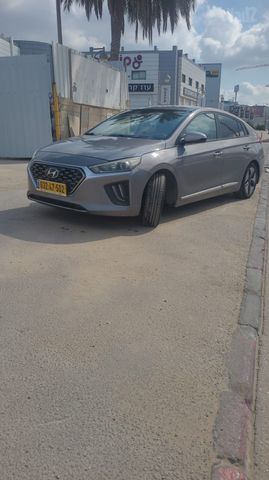 מודעת רכב יונדאי איוניק