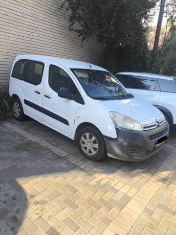 מודעת רכב סיטרואן ברלינגו 