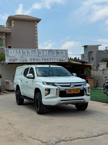 מיצובישי טרייטון / L200
