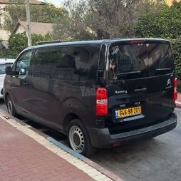 מודעת רכב סיטרואן ג'אמפי