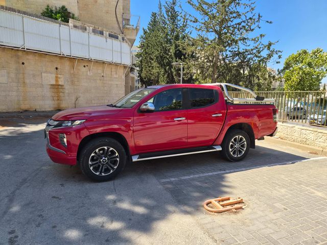 מודעת רכב מיצובישי טרייטון / L200
