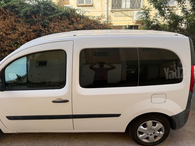 רנו קנגו