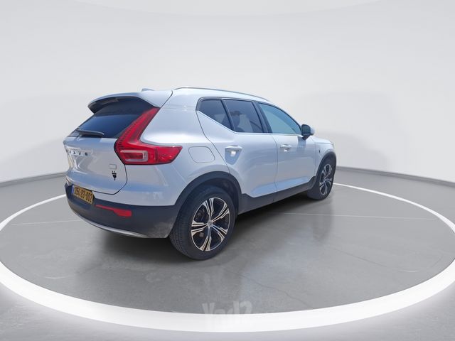 וולוו XC40