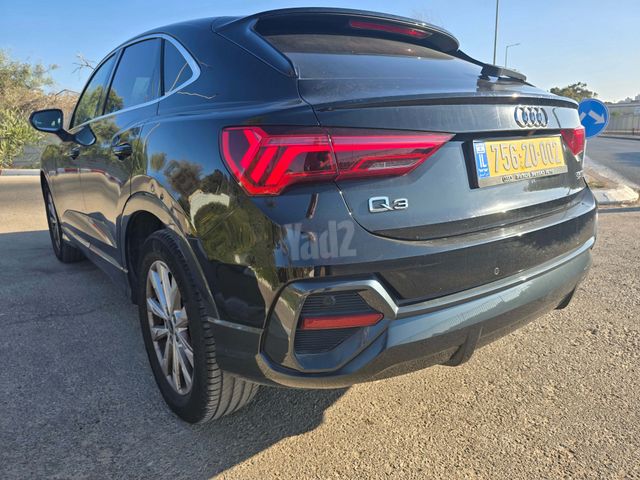 אאודי Q3