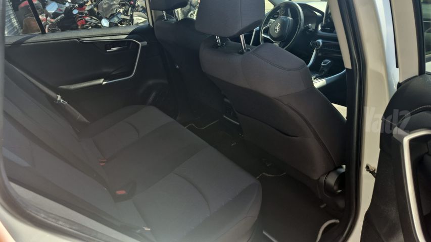 טויוטה RAV4