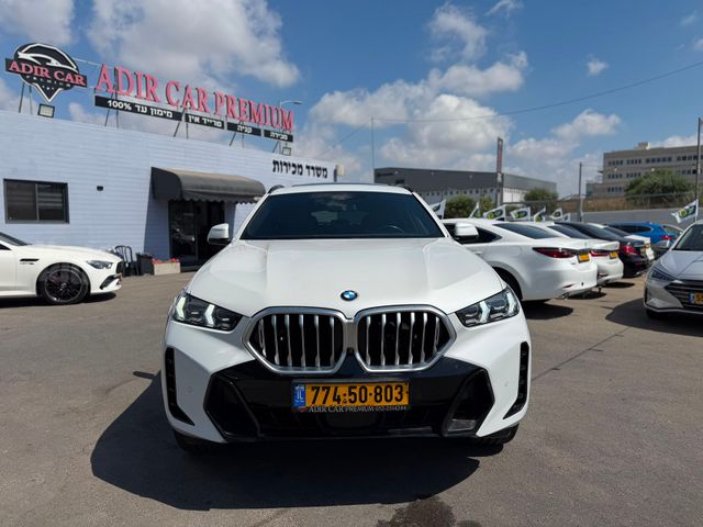 ב מ וו X6