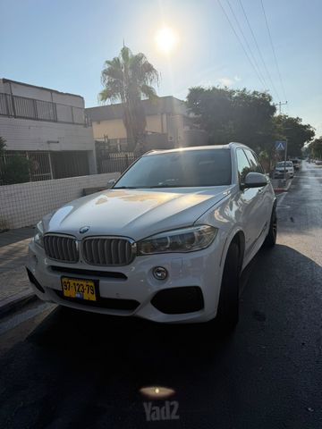 ב מ וו X5