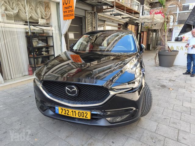 מודעת רכב מאזדה CX-5