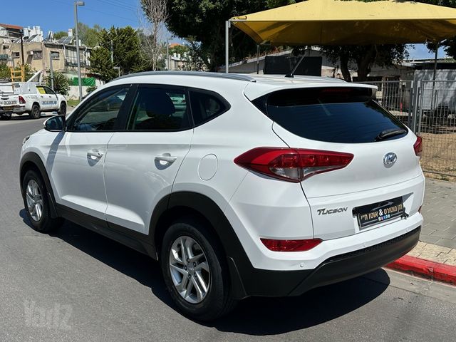 יונדאי טוסון