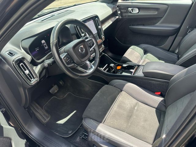 וולוו XC40