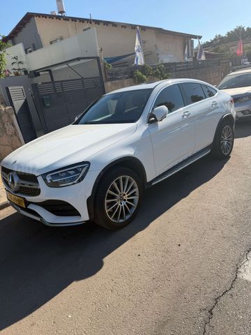 מרצדס-בנץ GLC קופה