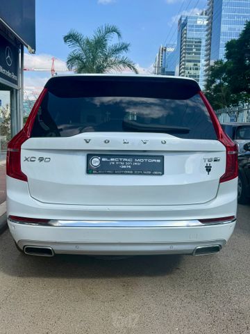 וולוו XC90