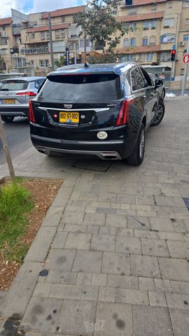 קאדילק XT5