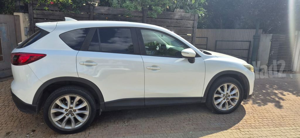 מודעת רכב מאזדה CX-5