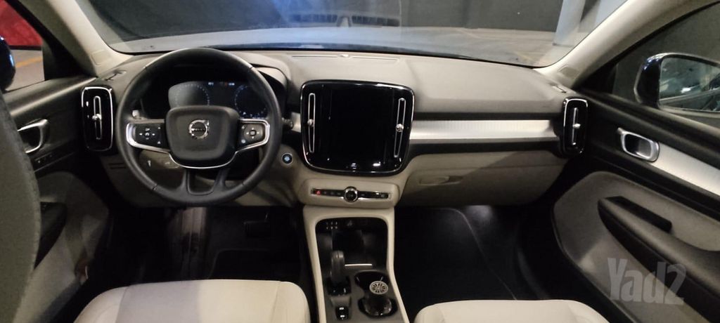 וולוו XC40