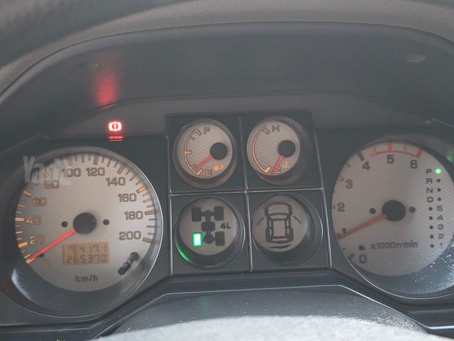 מיצובישי פג'רו