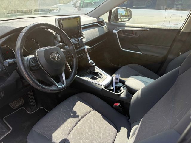 טויוטה RAV4