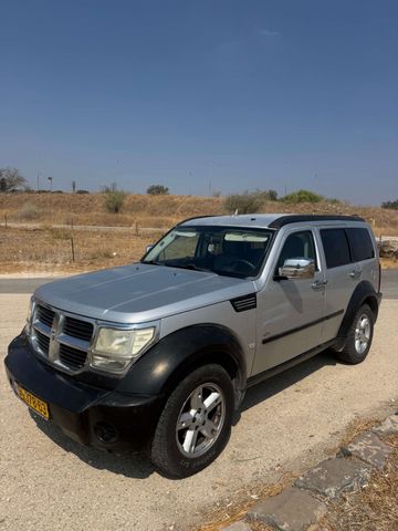 דודג' ניטרו