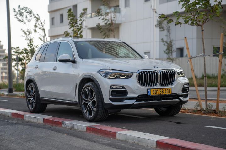 ב מ וו X5