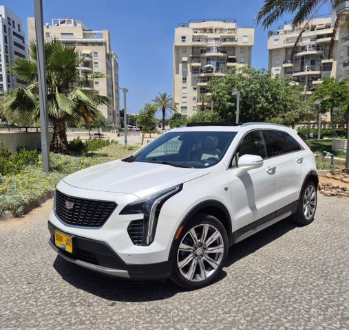 מודעת רכב קאדילק XT4
