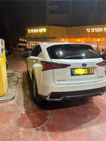 לקסוס NX