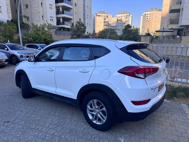 יונדאי טוסון