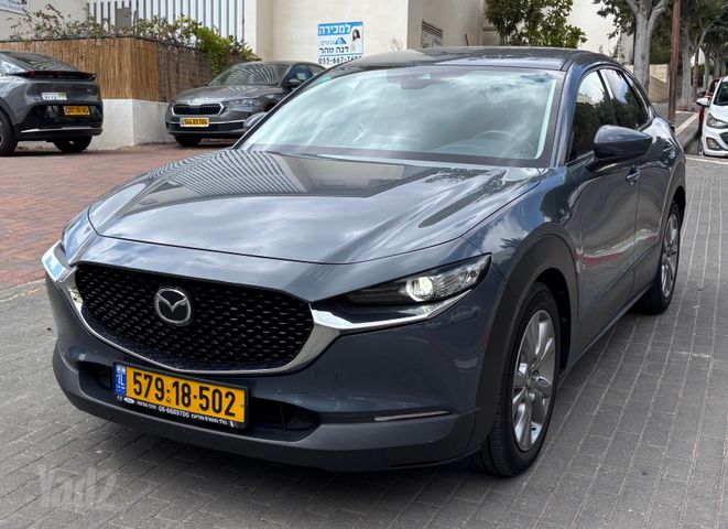 מאזדה CX-30