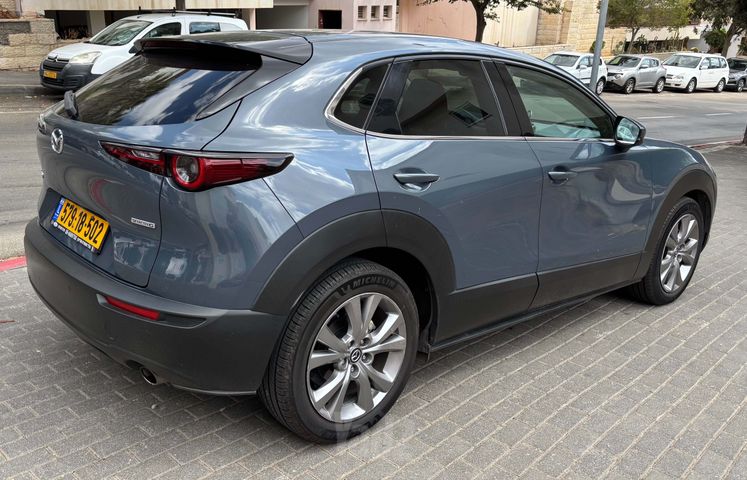 מאזדה CX-30