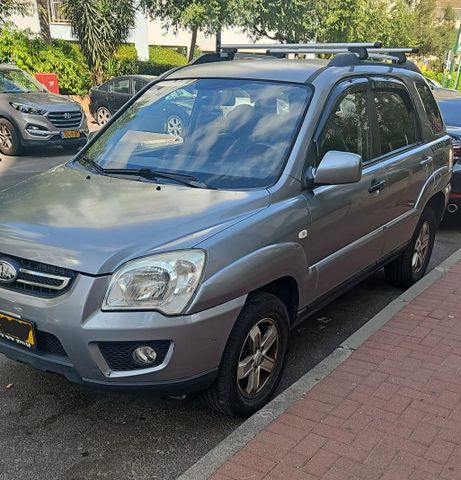 ספורטז' LX אוט׳ 2.7 (175 כ״ס)