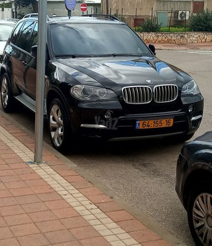ב מ וו X5
